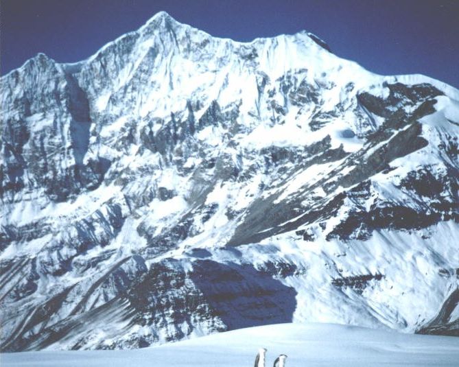 Tukuche Peak on ascent to Thapa Peak