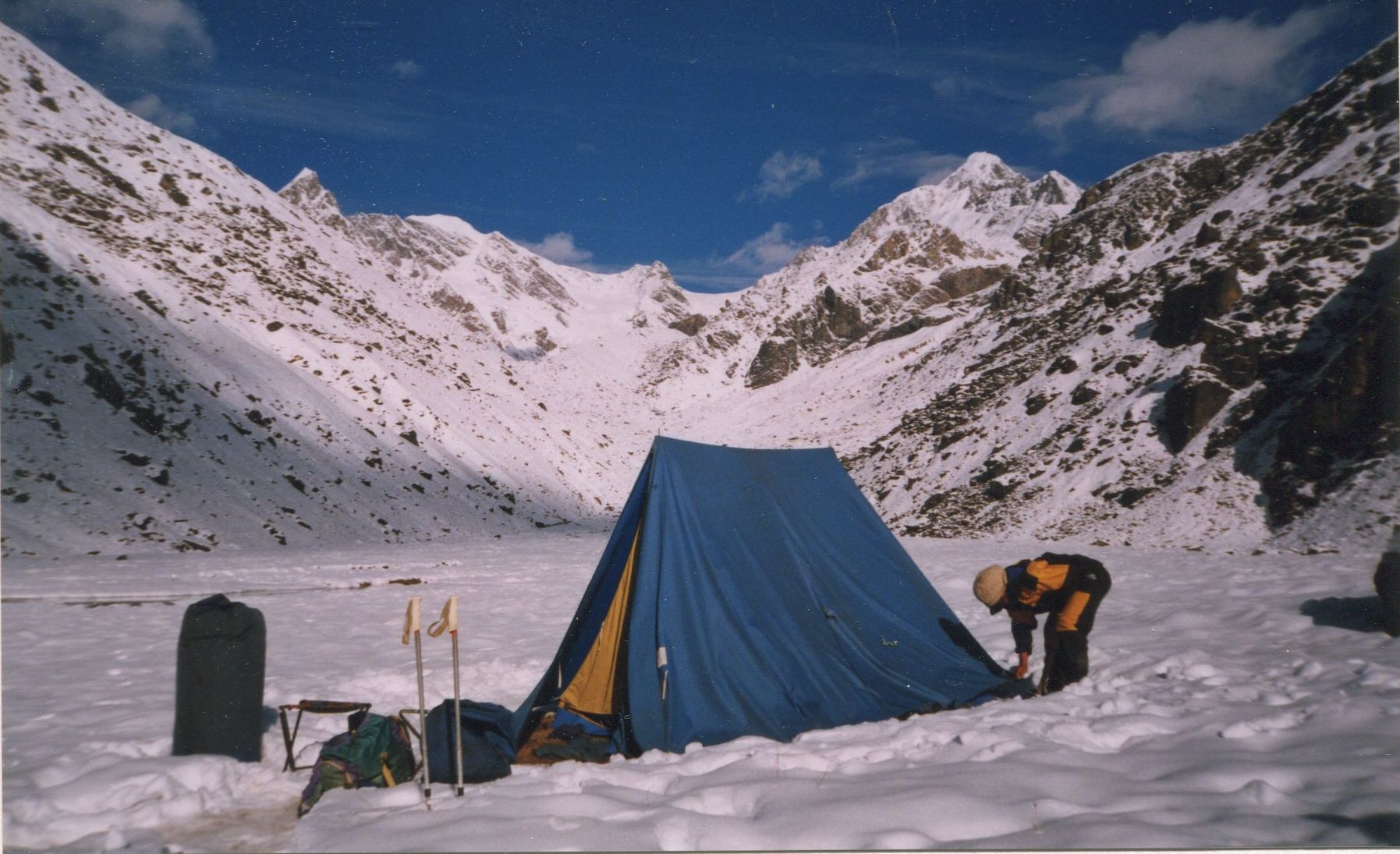 Camp at Thare Teng beneath Ramdung and Chugimago