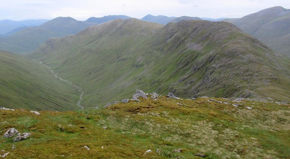 A'Chralaig to Mullach Fraoch-choire ridge