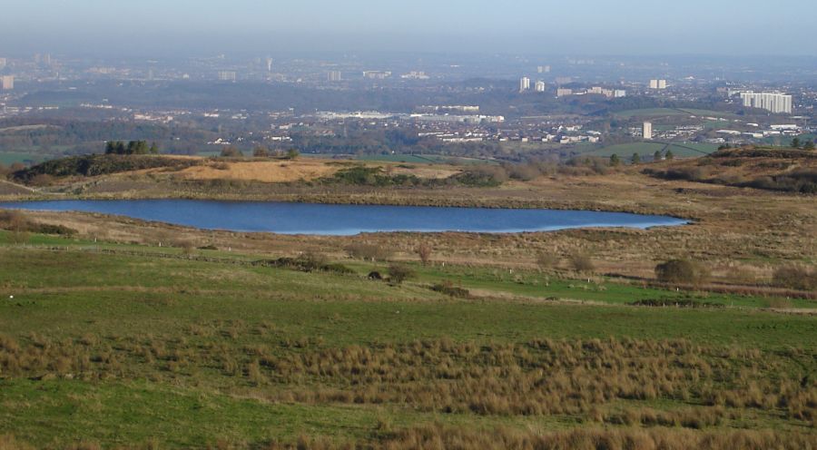 Harelaw Reservoir from Gleniffer Braes