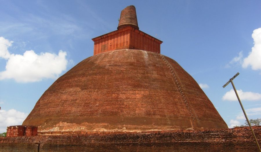 Jetavanarama Dagoba in Anuradhapura