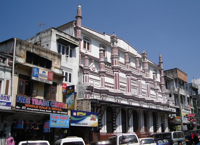 The Red Mosque / Hanafi Mosque in Kandy