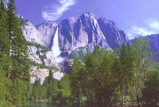 Yosemite Falls in Yosemite Valley, California, USA