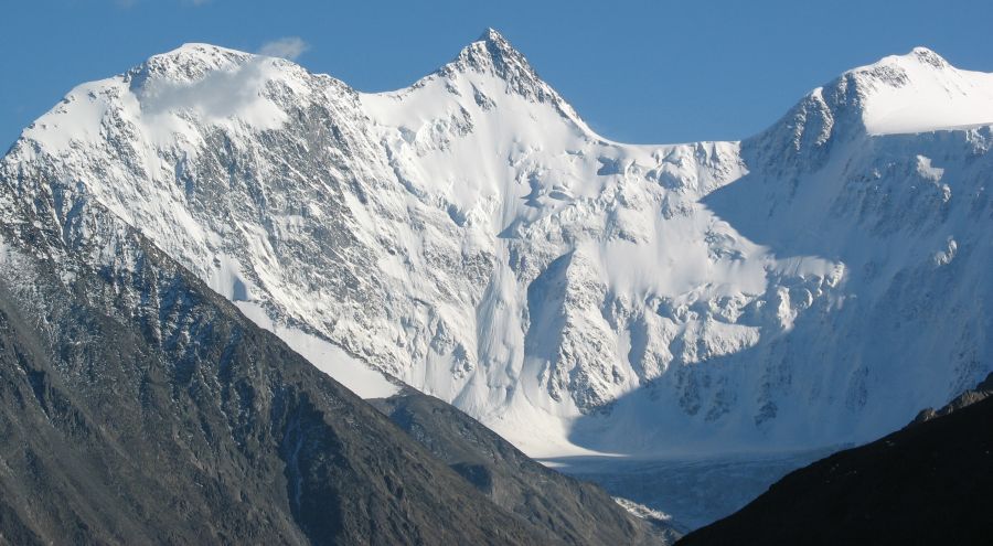 Belukha ( 4506m ) in the Altai Mountains of Russia